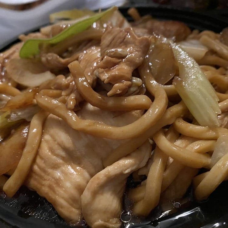 NL1. Chicken Lo Mein